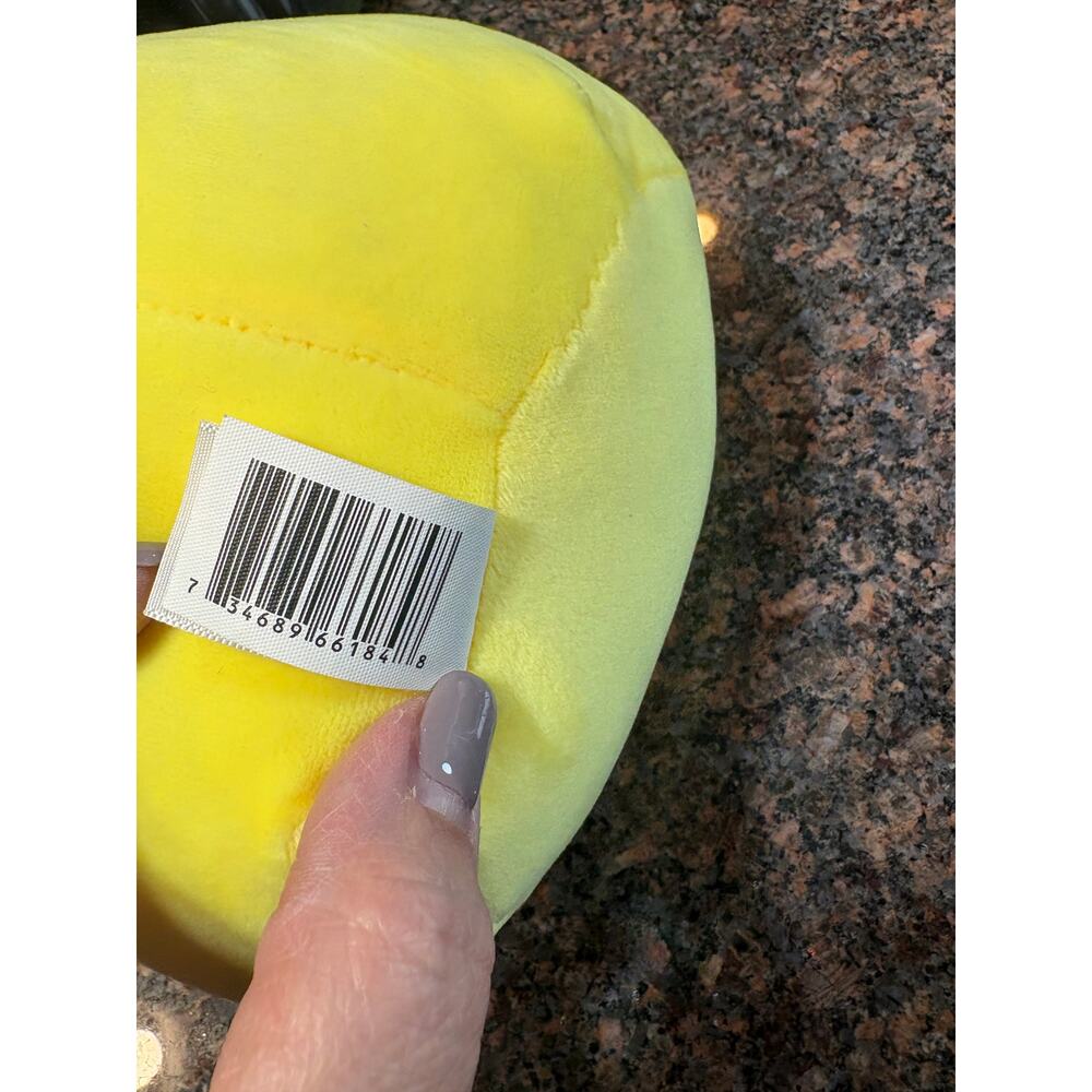 Squishmallows Leticia the Lemon 4Ever Bestie Squad 7.5" NWT - Picture 7 of 8